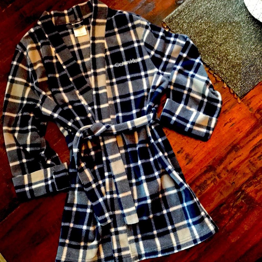 Boys Warm Fuzzy Calvin Klein Medium Size 7 8 Robe
